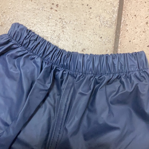 Size 2T rubber splash pants - Picture 6 of 9